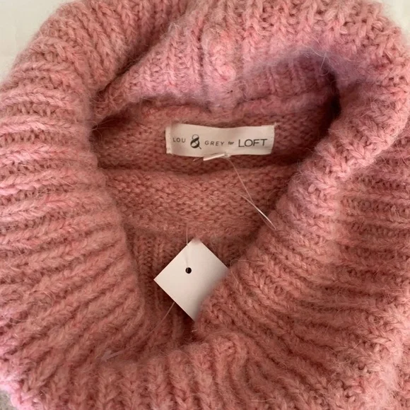 New - LOFT - Lou and Grey sweater - Picture 4 of 7